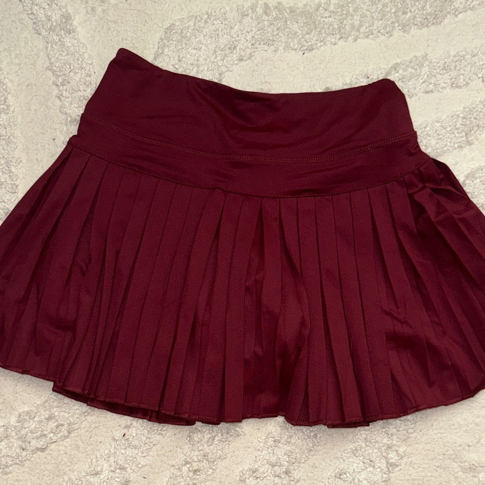 Gold Hinge Burgundy Pleated Skirt